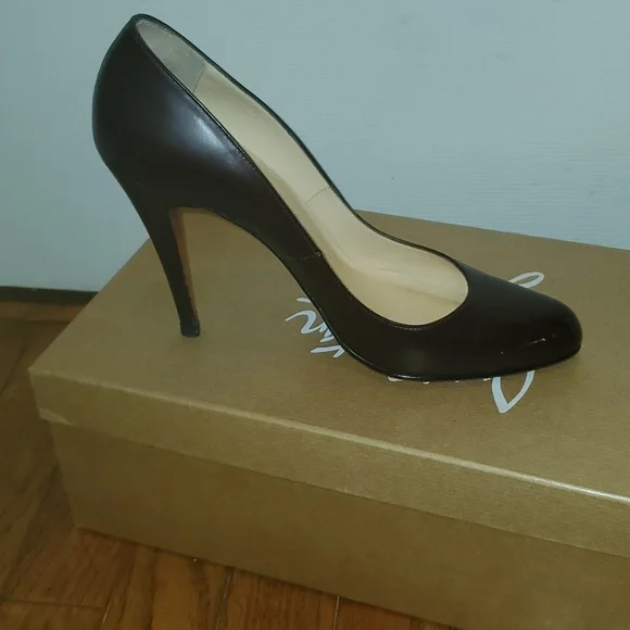 Christian Louboutin Oxblood Pigalle Pumps 100mm - Picture 7 of 11